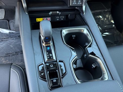 New 2026 Lexus RX 350h AWD/4WD image 24