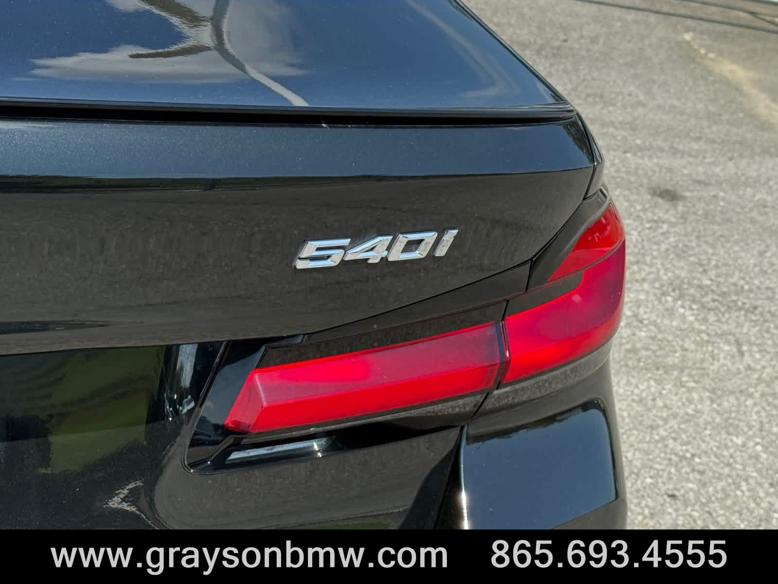 Used 2023 BMW 540i xDrive w/ M Sport Package AWD/4WD image 11