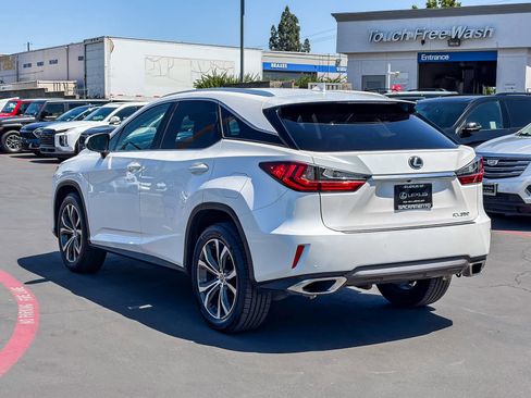 Used 2019 Lexus RX 350 FWD w/ Premium Package image 2