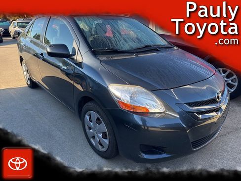 Used 2008 Toyota Yaris Base image 1
