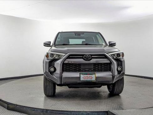 Used 2022 Toyota 4Runner SR5 Premium image 12