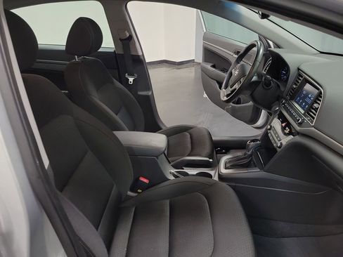 Used 2017 Hyundai Elantra Value Edition FWD image 23