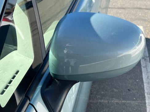 Used 2013 Toyota Prius Four image 9