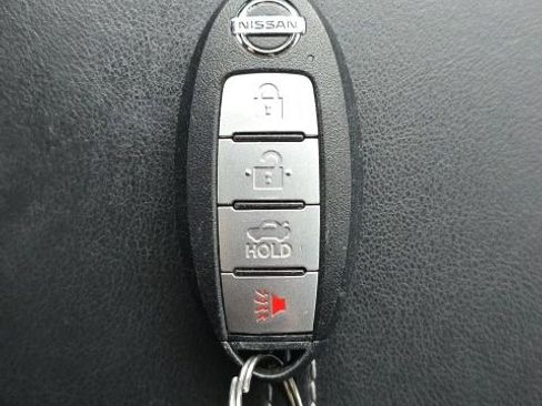 Used 2023 Nissan Sentra SV w/ Trunk Package image 25