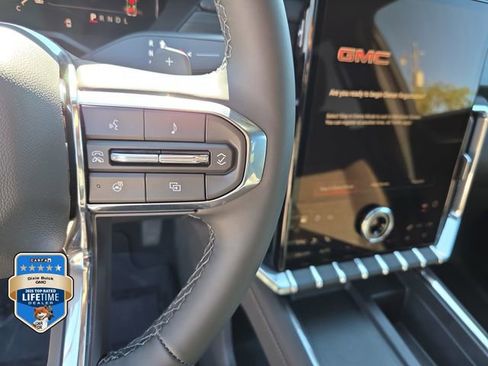 New 2026 GMC Acadia Elevation AWD/4WD image 25