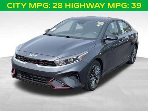 Used 2023 Kia Forte GT-Line FWD image 4