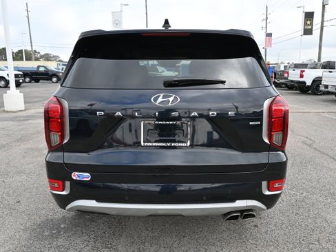 Used 2022 Hyundai Palisade Limited image 3