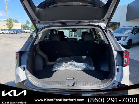 New 2027 Kia Sportage SX Prestige AWD/4WD image 16