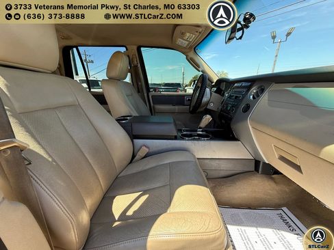 Used 2013 Ford Expedition XLT AWD/4WD image 17