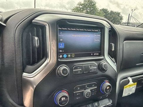 Used 2020 Chevrolet Silverado 1500 LT w/ Texas Edition RWD image 13