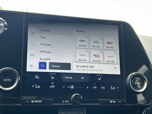 Used 2023 Lexus NX 250 FWD w/ Towing Package (2000 Lbs) image 23