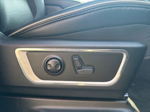 Used 2023 RAM 1500 Laramie image 63