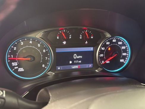 Used 2024 Chevrolet Equinox RS w/ RS Leather Package image 19