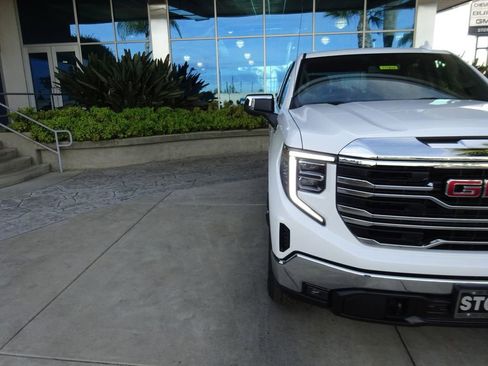 New 2026 GMC Sierra 1500 SLT w/ SLT Premium Package AWD/4WD image 31