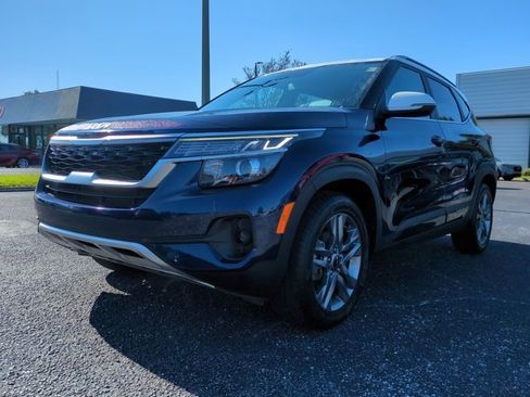 Used 2023 Kia Seltos S image 8