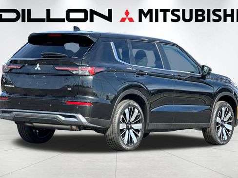New 2026 Mitsubishi Outlander SE AWD/4WD image 4