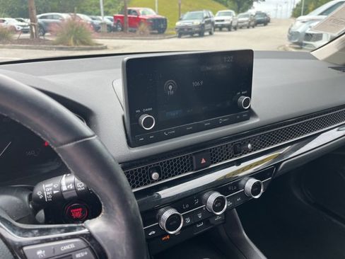 Used 2024 Honda Civic EX-L image 24