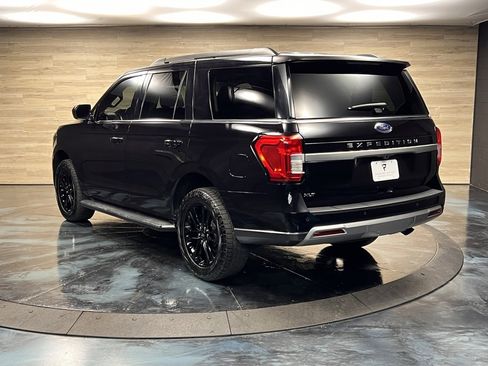 Used 2023 Ford Expedition XLT image 10