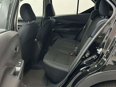 Used 2023 Nissan Kicks SV image 47