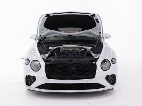 Used 2024 Bentley Continental GT AWD/4WD image 42