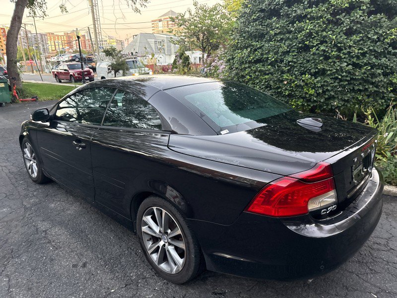 Used 2011 Volvo C70 T5 w/ Convenience Pkg FWD image 5