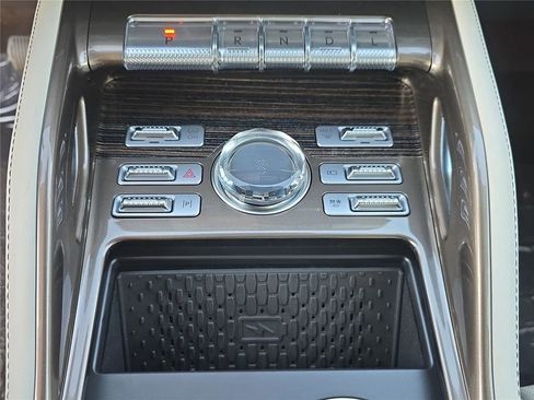 New 2026 Lincoln Nautilus Black Label AWD/4WD image 18