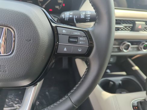 Used 2026 Honda HR-V EX-L image 24