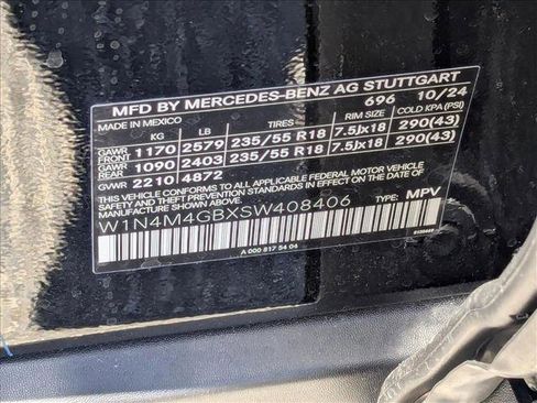 New 2025 Mercedes-Benz GLB 250 image 18