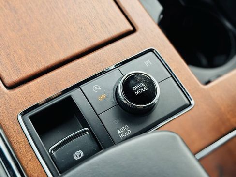 Used 2023 Lincoln Navigator Black Label AWD/4WD image 22