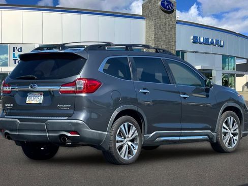 Used 2019 Subaru Ascent Touring w/ Popular Package #3 AWD/4WD image 2