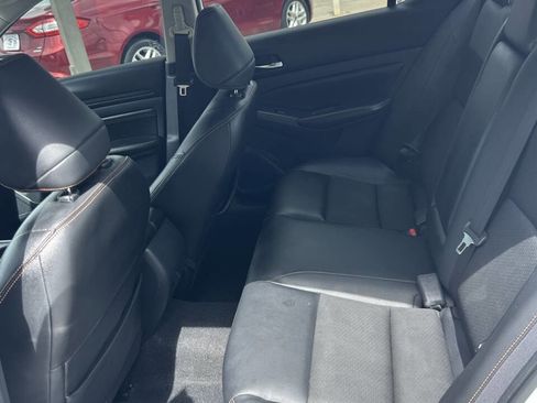 Used 2019 Nissan Altima 2.5 SR image 17