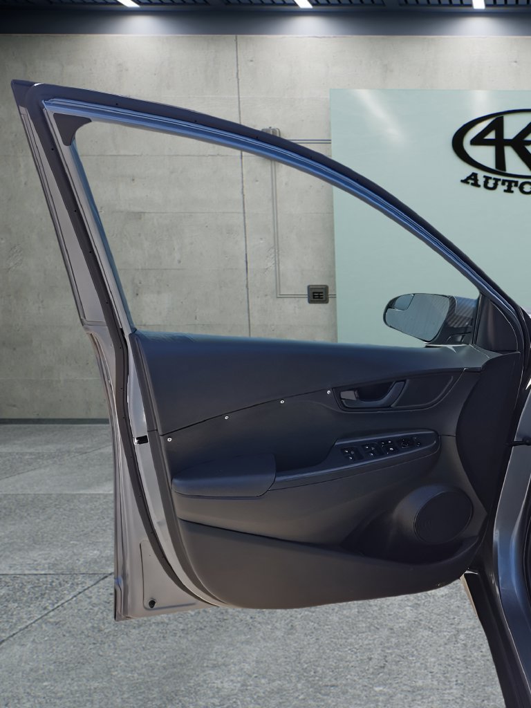 Used 2019 Hyundai Kona SE FWD image 12