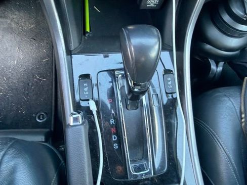 Used 2017 Honda Accord EX-L image 10