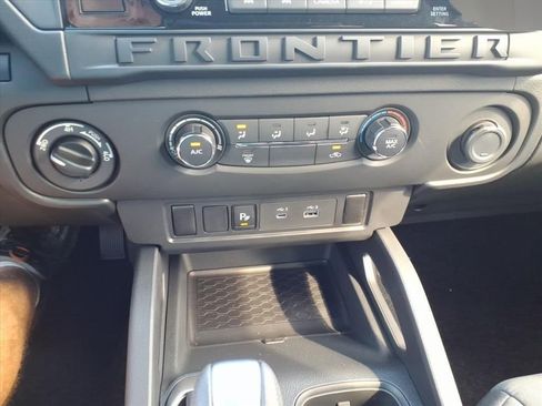 New 2026 Nissan Frontier S image 18