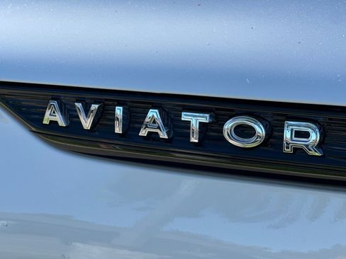 Used 2025 Lincoln Aviator Reserve w/ Equipment Group 201A AWD/4WD image 26