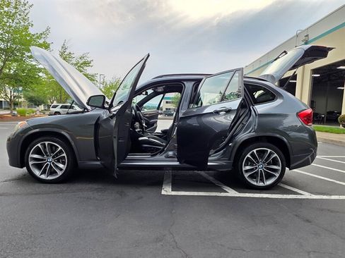 Used 2013 BMW X1 xDrive35i w/ Ultimate Pkg AWD/4WD image 21