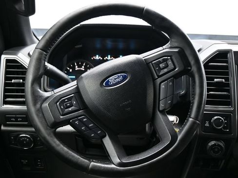 Used 2018 Ford F150 XLT w/ Equipment Group 302A Luxury AWD/4WD image 14