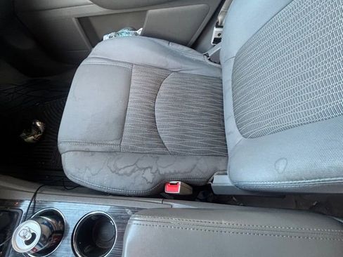 Used 2015 Chevrolet Traverse LT w/ Style and Technology Package FWD image 13
