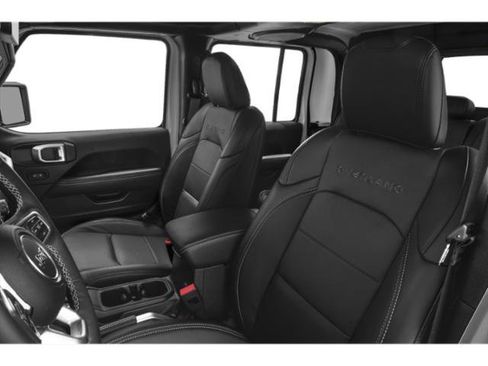 Used 2021 Jeep Gladiator Overland w/ Popular Equipment Package AWD/4WD image 12