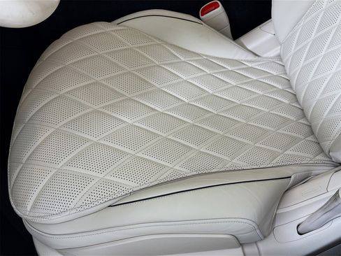 Used 2022 Mercedes-Benz S 580 S 580 image 21