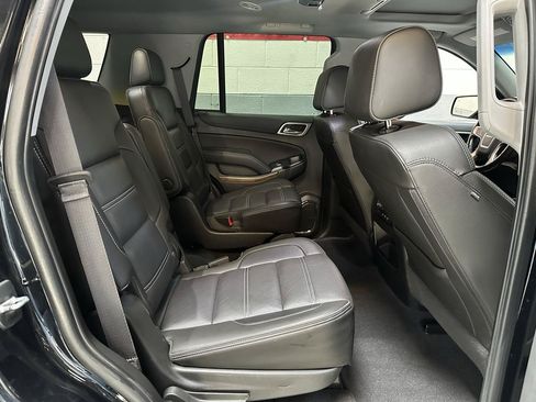 Used 2019 GMC Yukon Denali w/ Denali Ultimate Package AWD/4WD image 11
