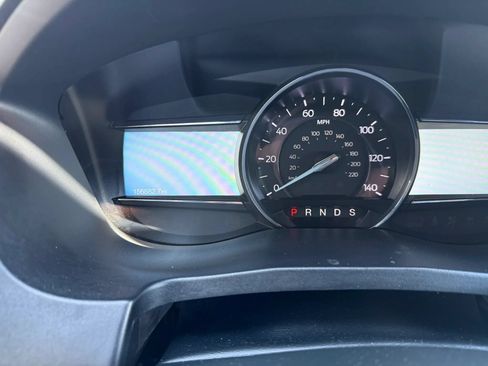 Used 2018 Ford Explorer Limited AWD/4WD image 11