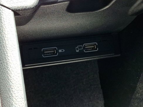 Used 2018 Mercedes-Benz GLA 250 image 26