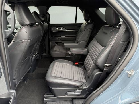 New 2026 Ford Explorer ST-Line w/ ST-Line Street Pack image 10