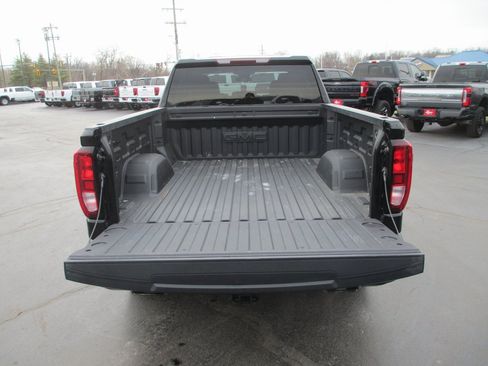 Certified 2024 GMC Sierra 1500 Elevation image 7