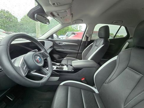 Used 2025 Buick Envision Sport Touring AWD/4WD image 11