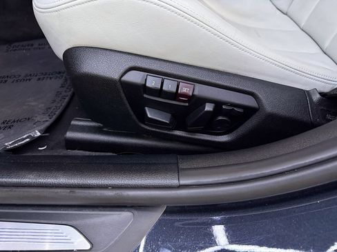 Used 2015 BMW M3 RWD image 17