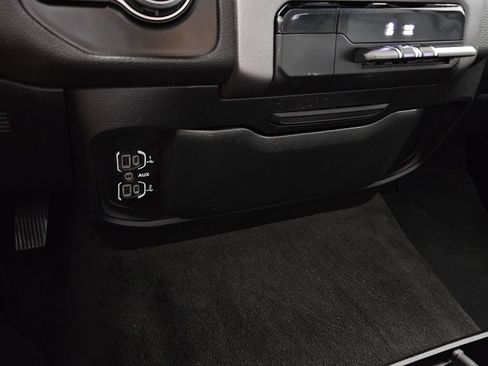 Used 2022 RAM 1500 Big Horn RWD image 12