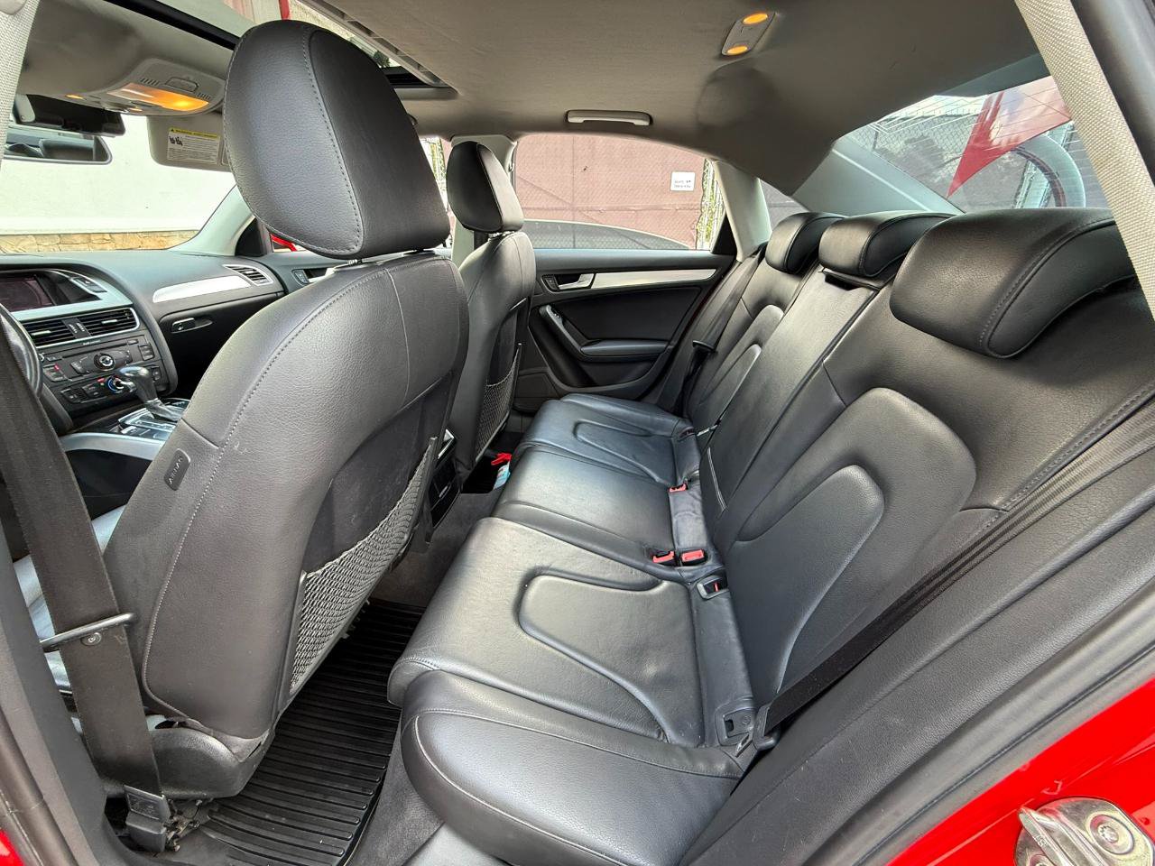 Used 2010 Audi A4 2.0T Premium w/ Bluetooth/Homelink Pkg FWD image 23