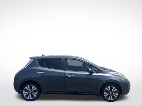 Used 2013 Nissan Leaf SL FWD image 3